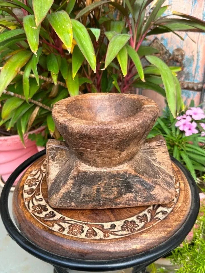 Antigua maceta de semillas de sembradora agrícola artesanal de madera de 1800 Foto 2 de 4