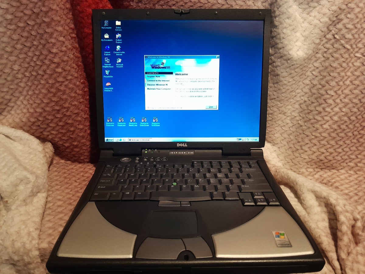 Windows 98 TRUE DOS / XP GAMING DUAL BOOT Laptop Retro / Vintage