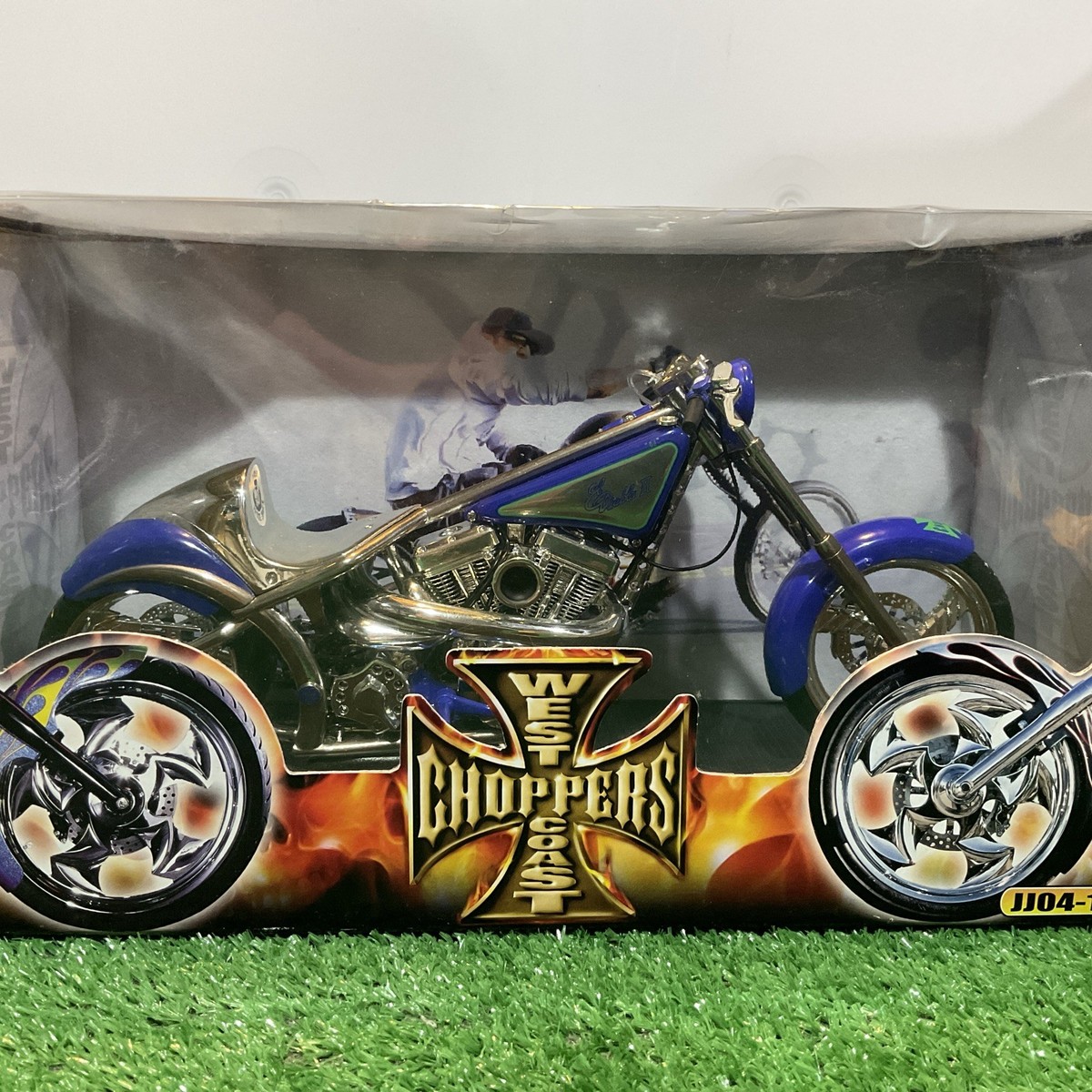 Jesse James Muscle Mach. West Coast Choppers 
