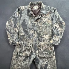 Game Winner Sportswear Men's Size Large Insulated Camouflage Hunting Coveralls