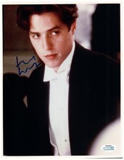 Hugh Grant Signed Autographed 8x10 Photo ACOA