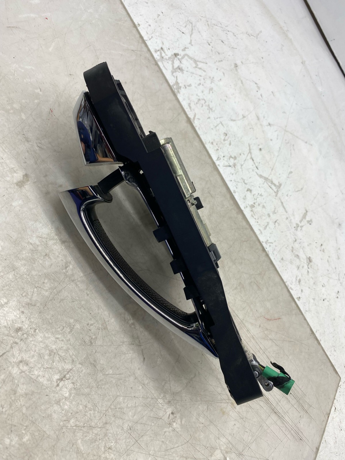 2010-2020 BENTLEY MULSANNE OEM FRONT RIGHT OUTSIDE DOOR HANDLE CHROME 3Y0837886