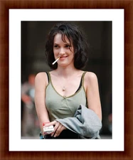 Winona Ryder 8.5 x 11 Candid Color Unframed Photograph Collectable Art Print