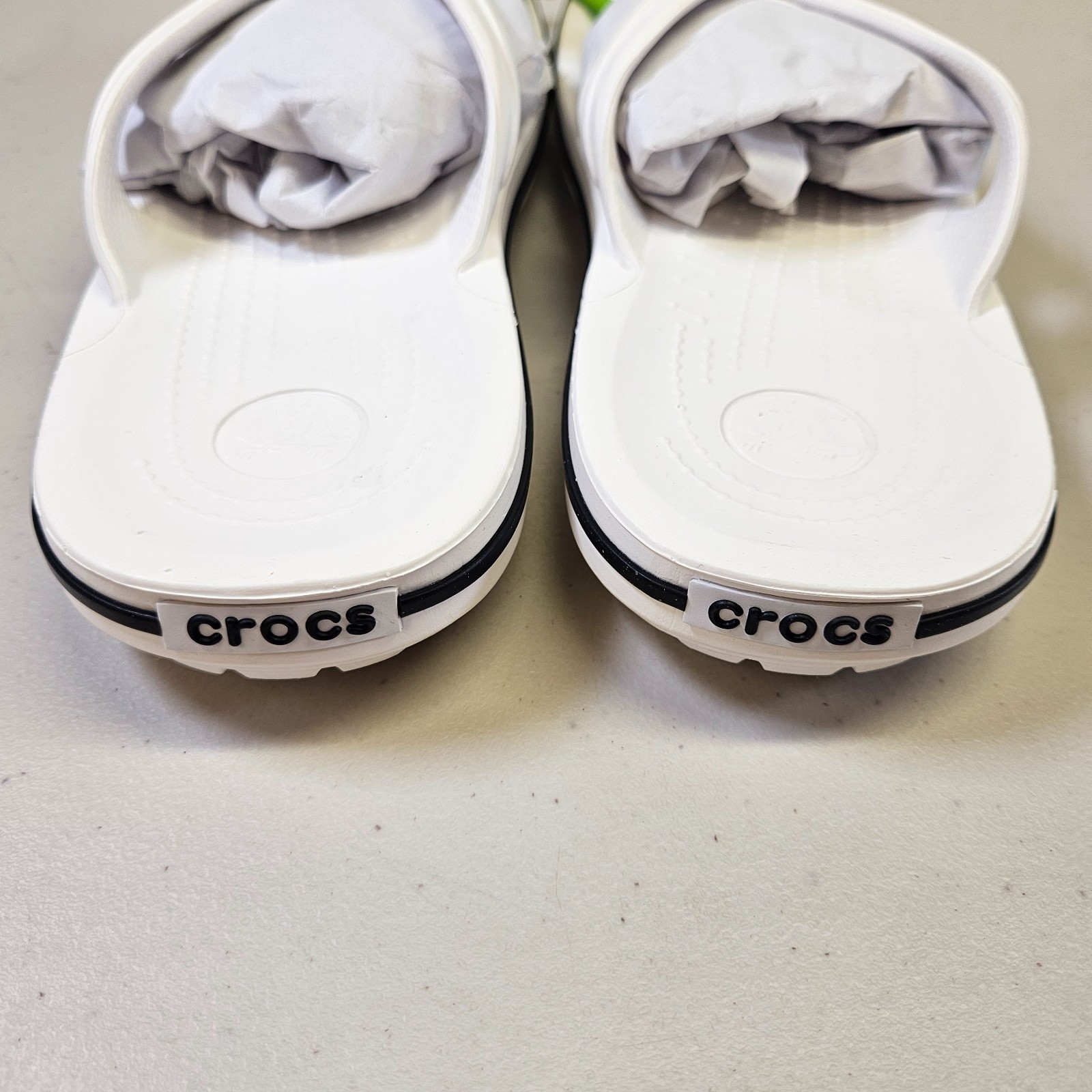 Crocs Crocband Flip Flops White Unisex Sandals UK 7 EU 41-42 Men 7 Women 8 image 5