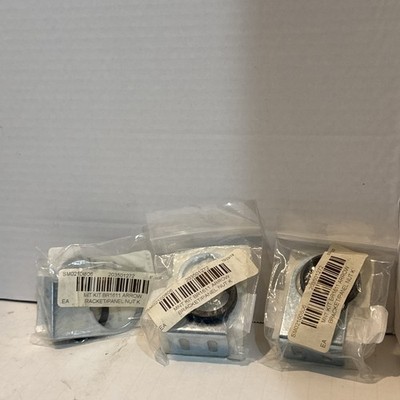 Arrow Pneumatics BR1611 Mounting Bracket and Panel Nut Kit Lot Of 4 NOS
