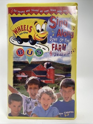 Wheels On The Bus: Sing Along Down On The Farm (VHS, 2002, Clamshell)