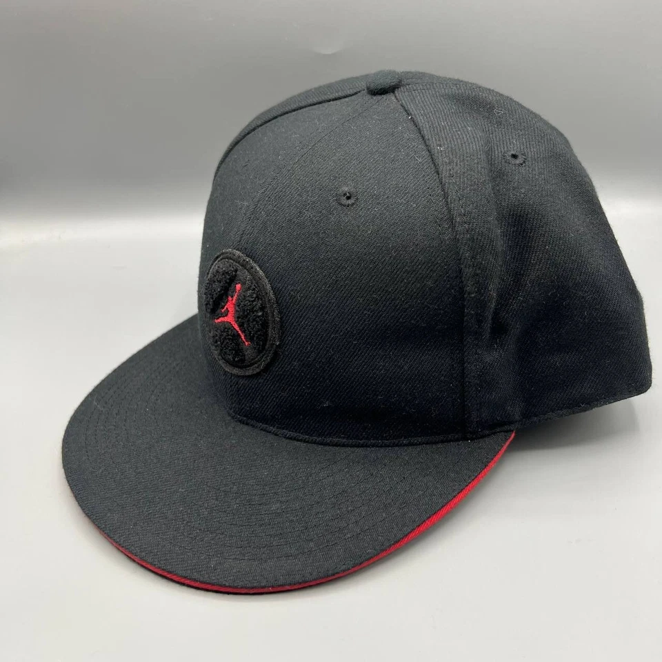 Gorra ajustada Air Jordan 23 para hombre 7 1/2 negra Jumpman Foto 2 de 4