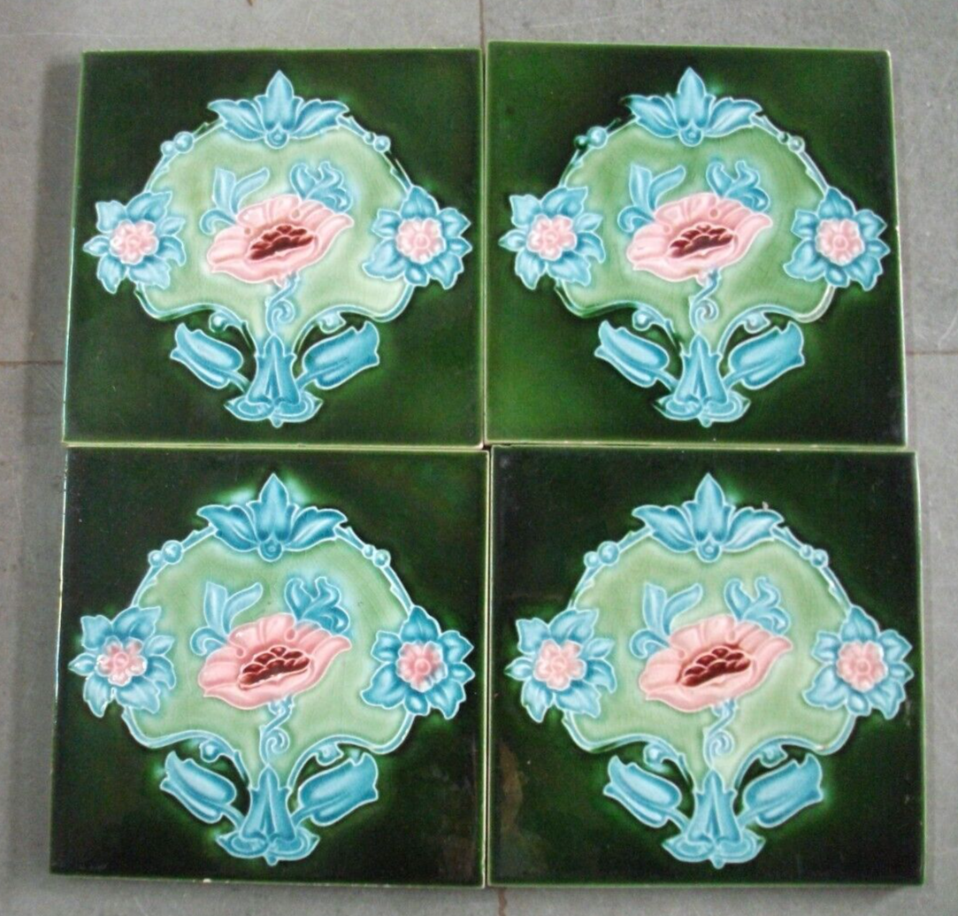 英国H&R Johnson 150角タイル 23枚セット　花柄 ピンク×ブルー 4 Pc Vintage Fine H&R Johnson Mark Flower Embossed Ceramic Tiles