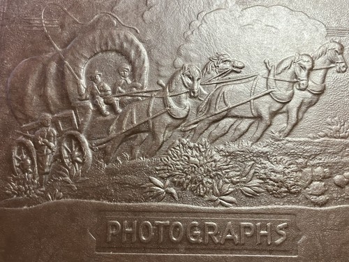 Vintage Embossed Photo Album Covered Wagon Horses "Photographs" Never Been Used - Picture 2 of 8