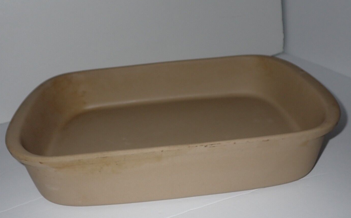 The Pampered Chef Stoneware #1430 Baking Lasagna Pan 9”x13” Family Heritage  USA