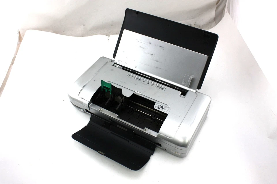 HP DeskJet 460 Inkjet Printer No Toner No Adapter No Print Head No Battery - Image 3 of 3