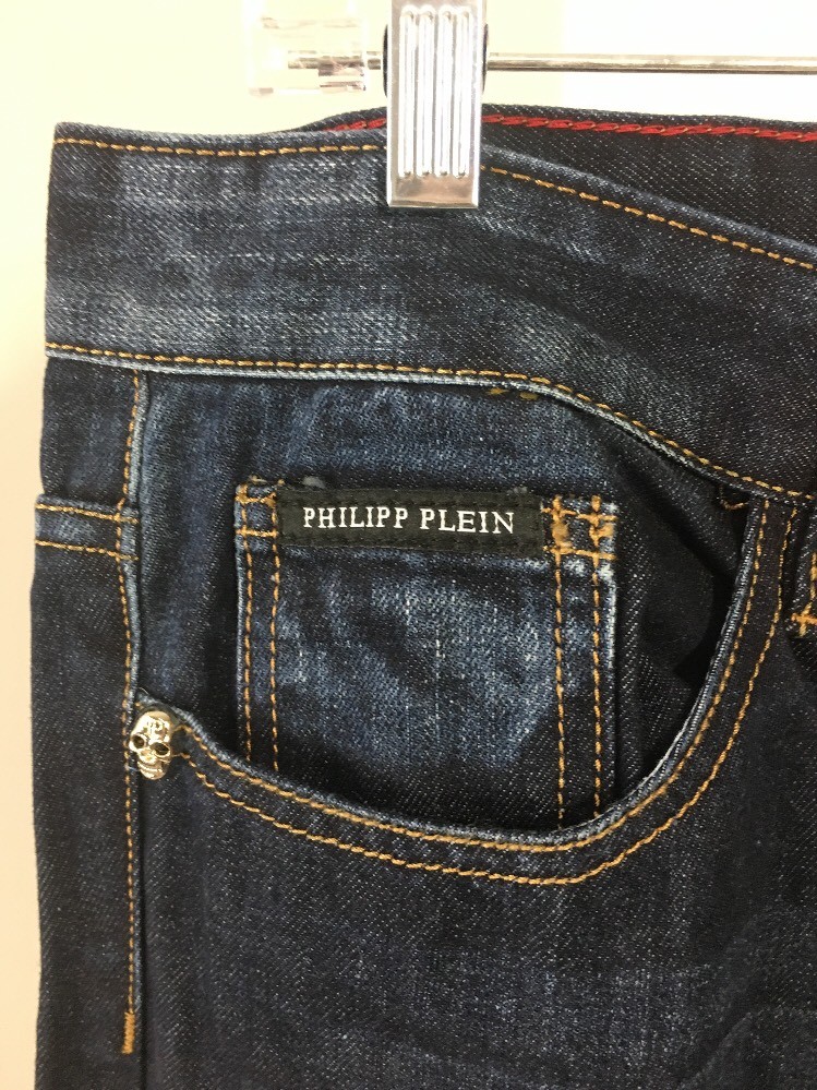 PHILIPP PLEIN MEN'S ILLEGAL FIGHT CLUB STRAIGHT CUT JEANS PHILIPP PLEIN MEN'S ILLEGAL FIGHT CLUB STRAIGHT CUT JEANS