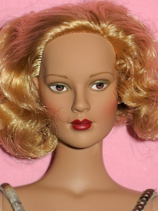 Tonner - Chicago - Roxie Hart 16" Tyler Fashion Doll in Finale Outfit