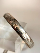 Armreif 800 Silber Handarbeit floral gemustert Vintage 6,1 cm, 13,1 gr. (627)
