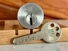 WEST High Security Japan Dimple Lock W/ Key Locksport Locksmith Collector 