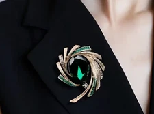 Green gold Large Brooch Pin Elegant Beautiful Hat pin Rhinestone crystal Vintage