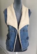 Sugar Magnolia Distressed Denim Vest Fleece Trim Size 1 Juniors X-small