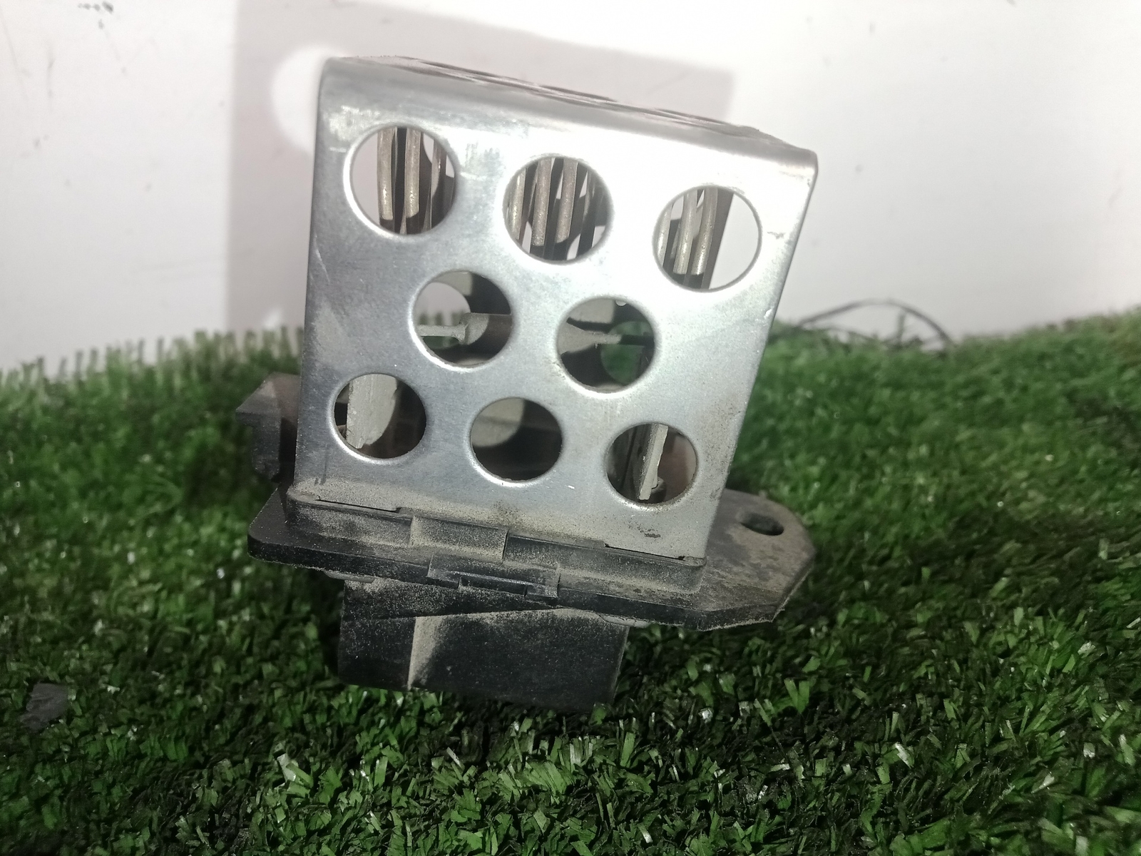 M142561060 - M152122085 HEATER BLOWER / 2.PINES / 610046 FOR 