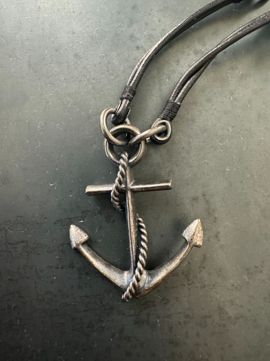 Rare/Vintage D&G stainless steel & black leather Anchor necklace