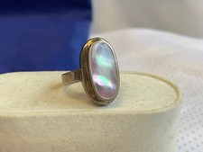 Sterling Silver Ring 4.59g Sz 7.75 Band Mother of Pearl Oval Stone Bezel