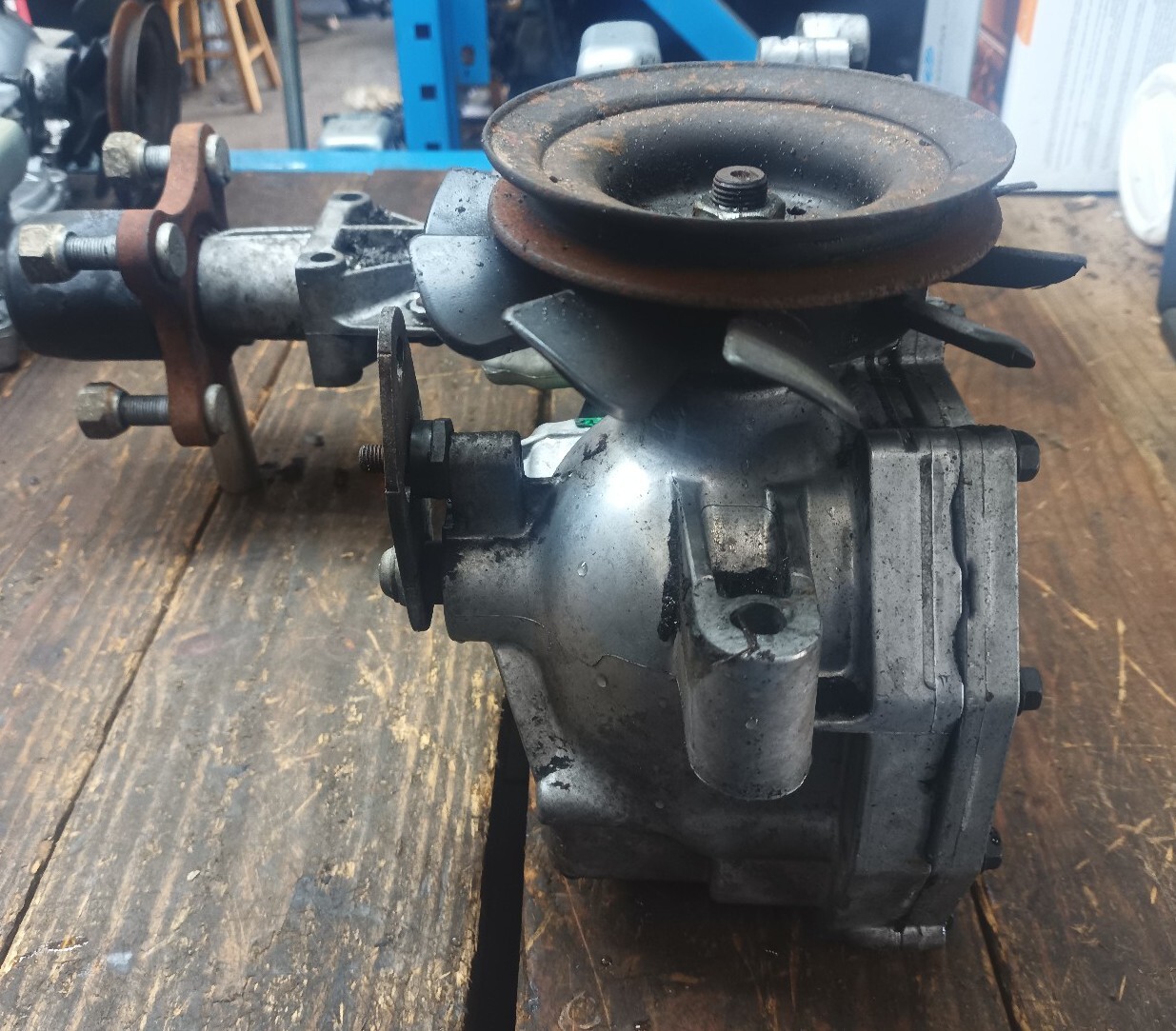 Hydro Gear Transaxle ZT 2100 1193330, ZFATBB3DRA3WTX, ZFATBB3D5A