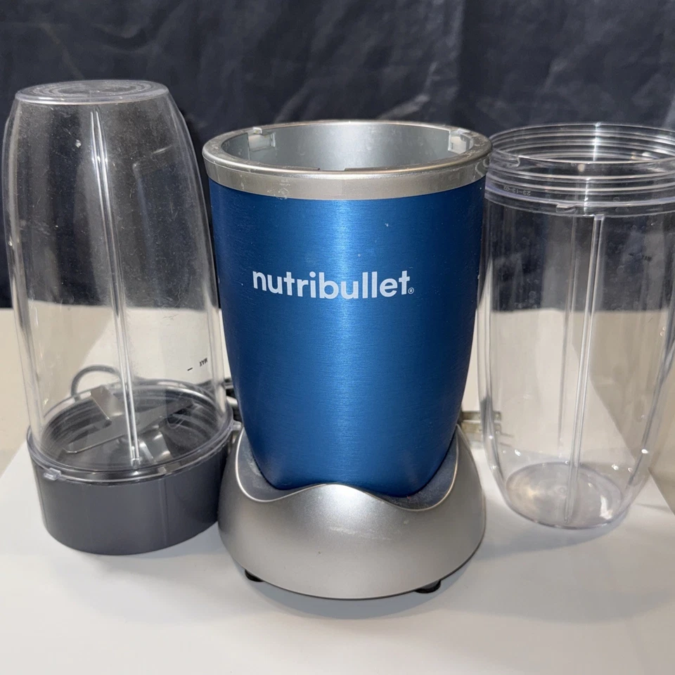 Nutribullet Blue 600 Watt Blender NB-WL088A-23 Tested Working Blade And Bottles - Image 2 of 4