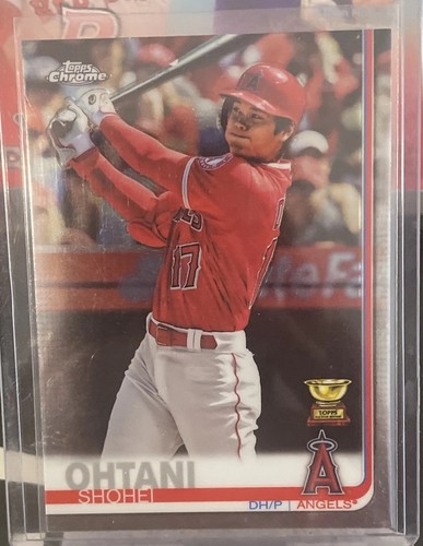 2019 Topps Chrome - Shohei Ohtani #1 Hitting Gold Cup