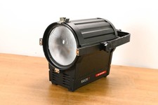 Vibesta Rayzr 7 300 Daylight 7" LED Fresnel NO POWER SUPPLY CG01W1W