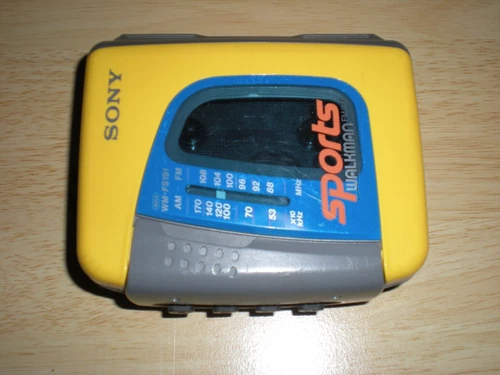 Sony Sports Walkman Vintage WM-FS191 Yellow AM/FM Radio Cassette Player  Tested