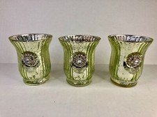 Green crackled vases with gem in front, set of 3