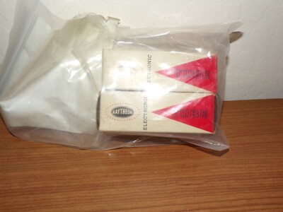 Raytheon 6542 Electronic Vacuum Tubes