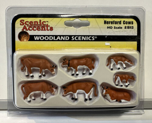 Woodland Scenics HO Scale Hereford Cows Figures #1843
