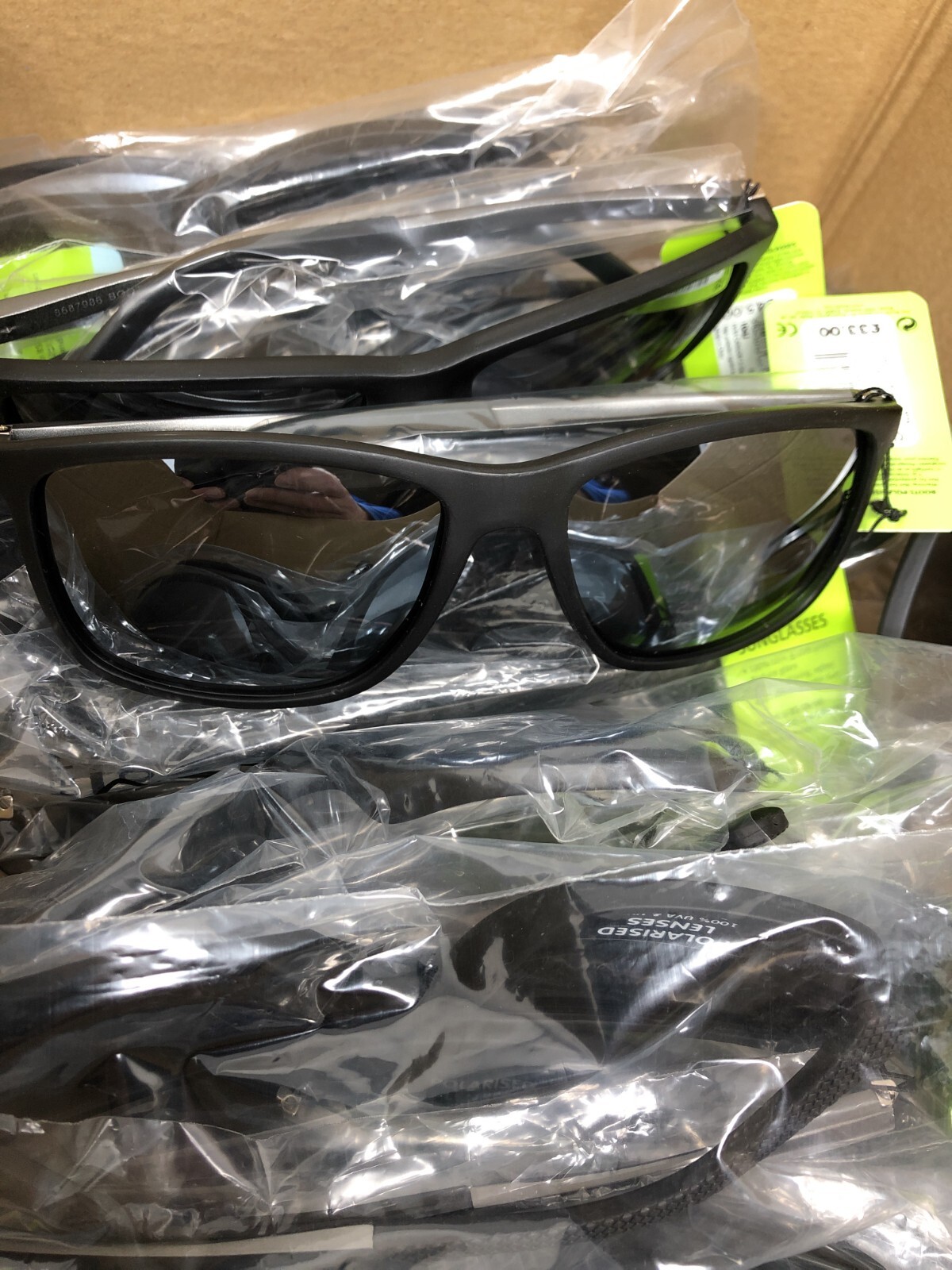 25 Polarised Sunglasses Black Grey Frame 100% UVA400 Boots 104J Wholesale Lot