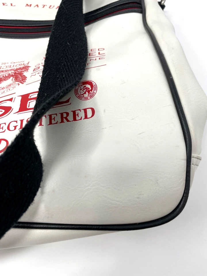 RARO Bolso Mensajero Diesel Blanco Con Logo Rojo Bolso de Hombro Vintage Estilo Y2K Foto 3 de 4