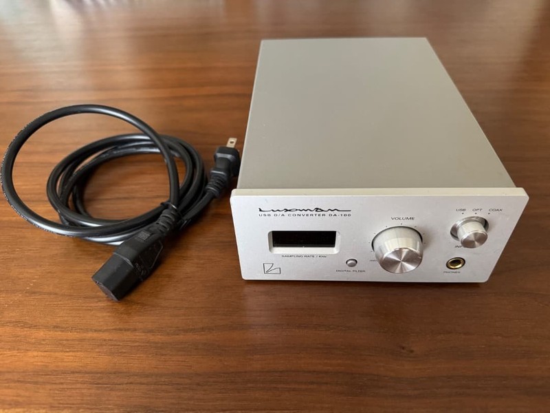 LUXMAN DA-100 USB DAC Headphone Amp D/A Converter Silver Tested Japan