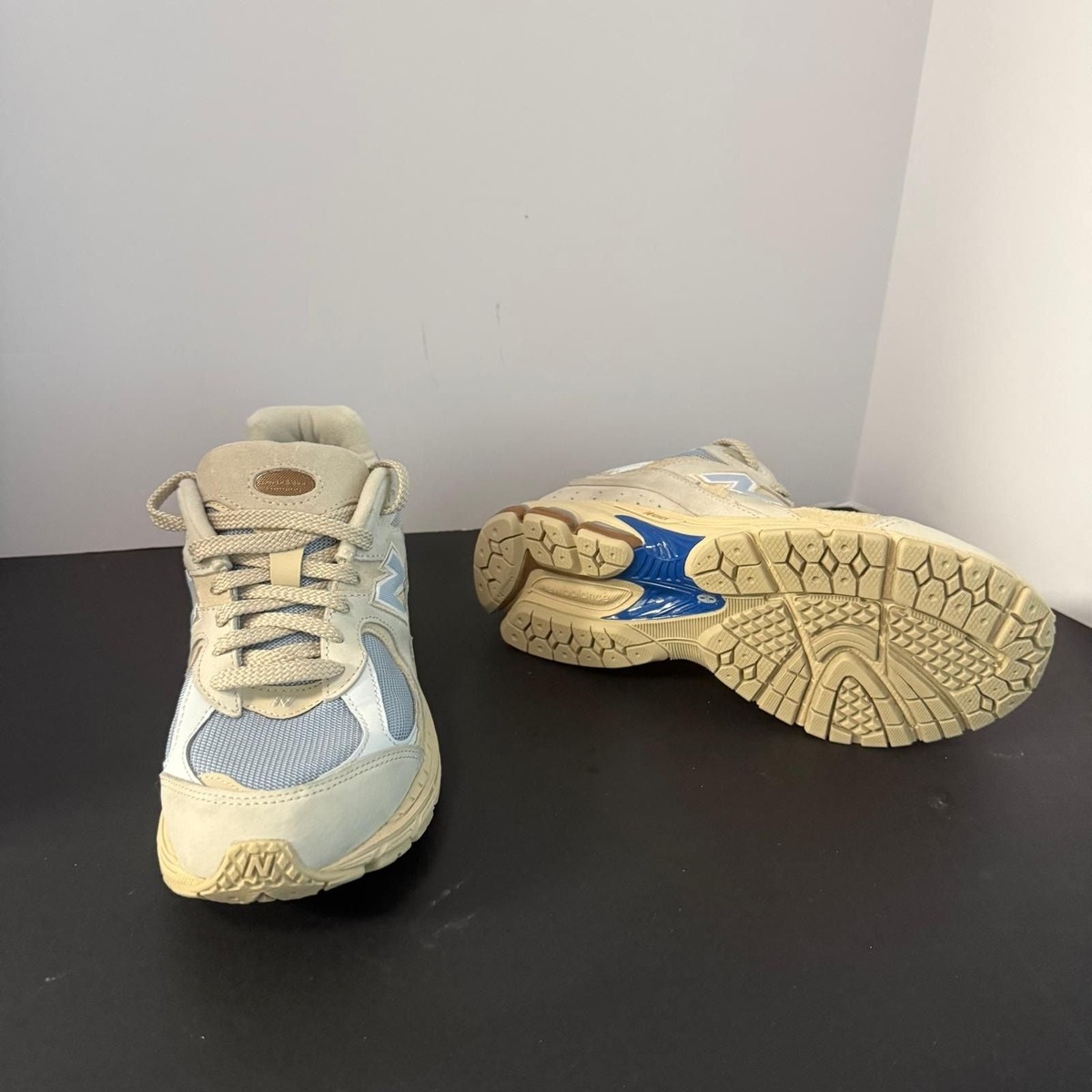 New Balance Mens 2002R 'Sandstone Timberwolf' Light Blue/Cream Sneakers Size 7.5 View 3