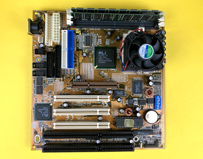 Gigabyte GA-5AA Super Socket 7 Baby AT Motherboard, AMD K6-2/500 CPU, 640MB RAM