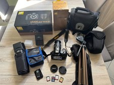 Nikon D5300 Bundle – 2 Objektive + Blitz + Zubehör + Taschen (Zubehörpaket)