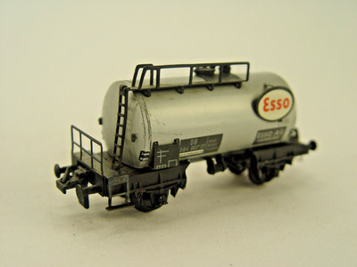 ESSO Kesselwagen aus Metall  - Trix Express HO Modell - #14  #E - gebr.