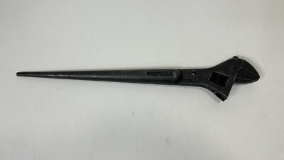 VINTAGE KLEIN TOOLS 3239 ADJUSTABLE SPUD WRENCH USA HEAVY DUTY