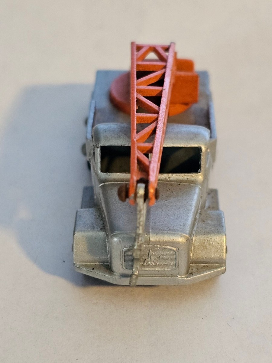 Matchbox Regular Wheel 30 Magirus Deutz Crane Truck BPW Silver