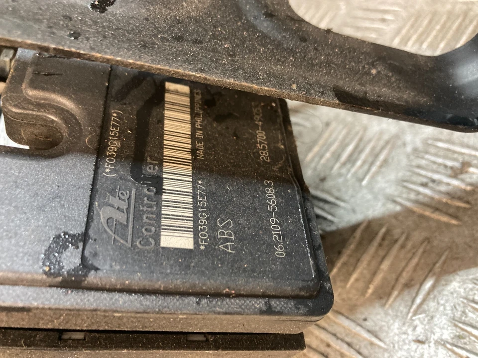 NISSAN PIXO 1.0 N-Tec 5DR 2009 ABS PUMP & MODULATOR F039G15E77 - Image 3 of 3