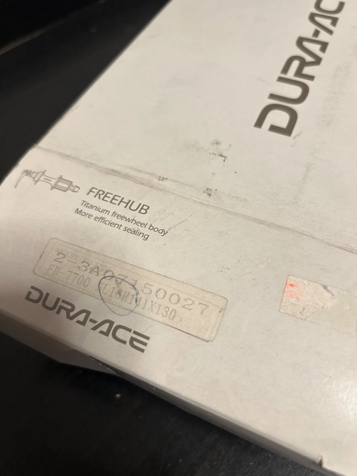 Buje trasero 16H QR para bicicleta de carretera NOS Dura-Ace FH-7700 NUEVO Foto 4 de 4