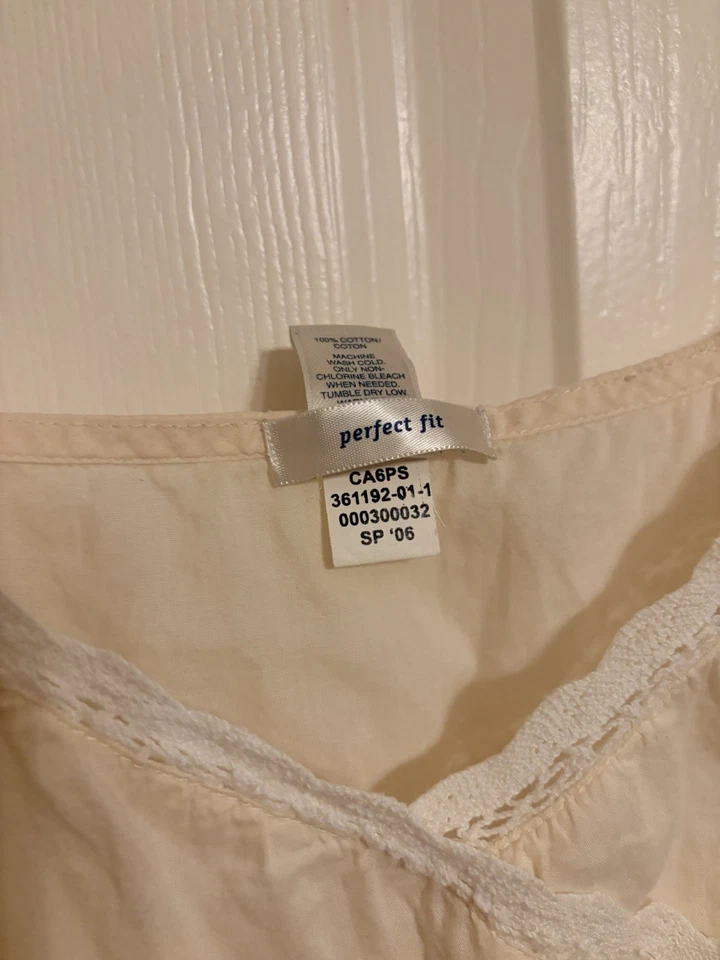 Old Navy Vintage Cream Cami Top Whit Lace Details 100% Cotton Y2K cottagecore - Image 4 of 4