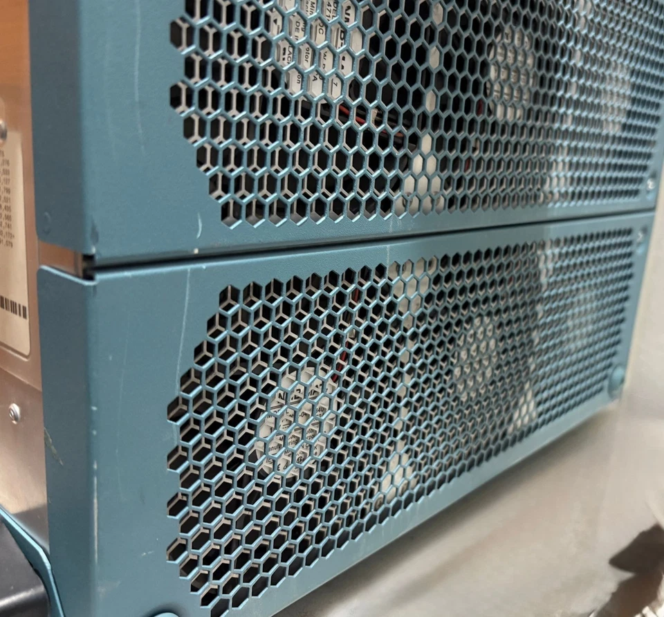 TEKTRONIX DPO 71254B - DIGITAL PHOSPHOR OSCILLOSCOPE - Image 3 of 4