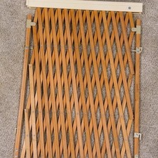 Evenflo Wooden Accordion Safety Gate 60 inch Used Good