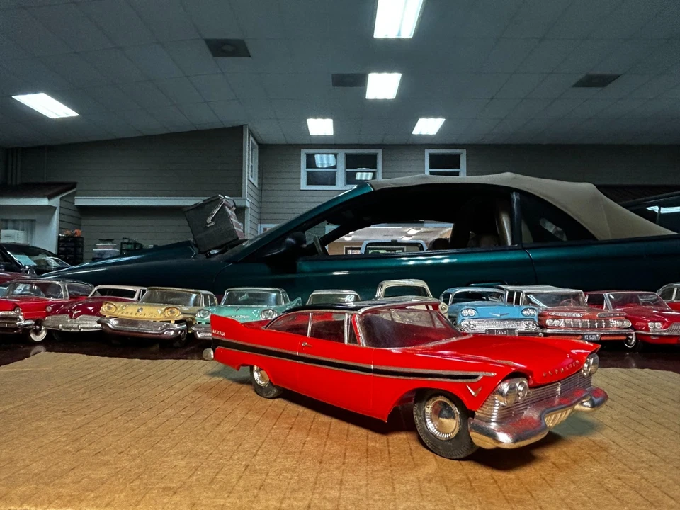 Jo-Han Models 1957 Plymouth Belvedere Dealer Promo Model W/ Case 1:25 Scale - Image 4 of 4