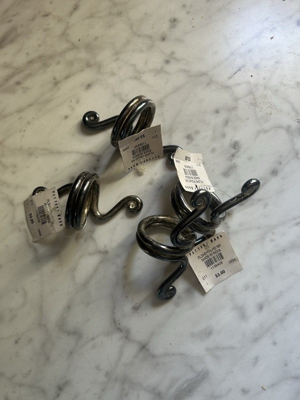 Lot Of 4 Pottery Barn Silver Toned Napkin Holder Rings NWT ~ Needs Polishing