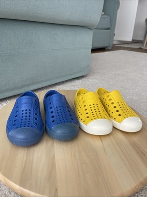 Native Shoes Size C7 Kids Bundle Of Two Color Blue And Yellow Euc