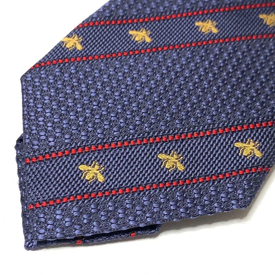Gucci Neck Tie Skinny Navy Striped Bee 100%Silk Italy unused mint gift F/S - Image 3 of 4